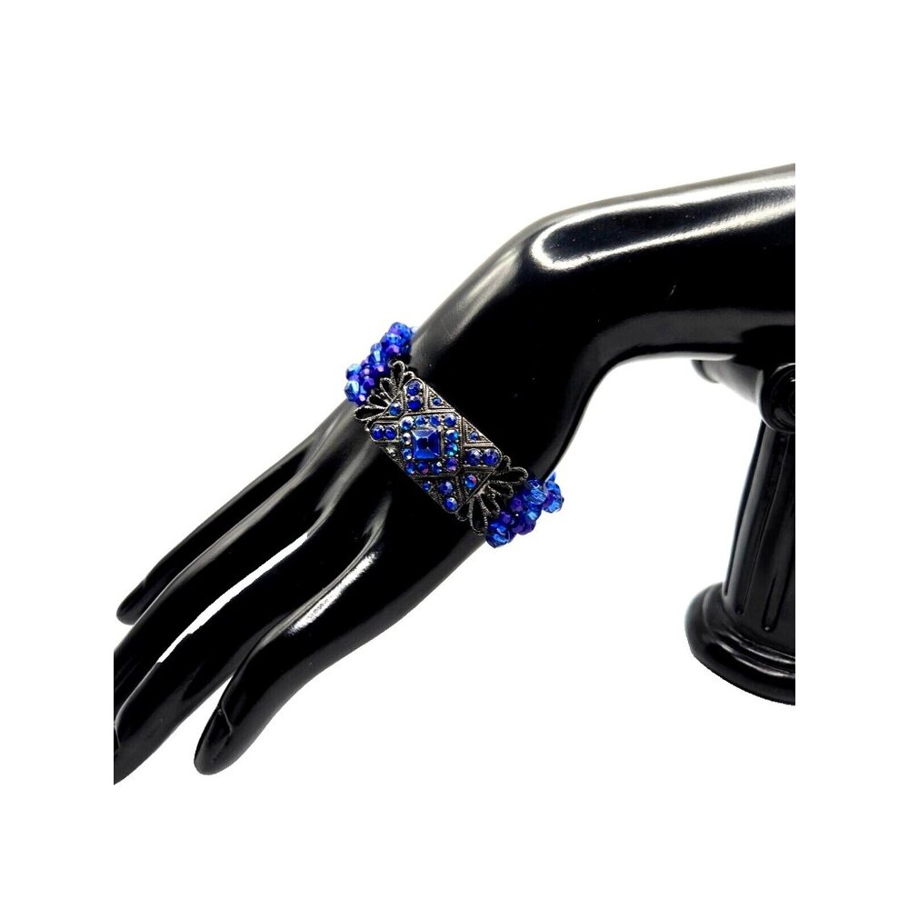 Beautiful Blues Art Deco 4 strand beaded Stretch Bracelet in Good Condition